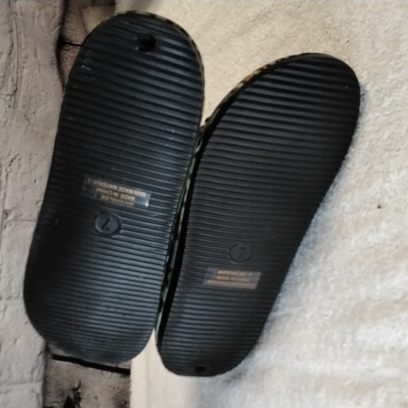 Slip ons - Picture 5 of 6
